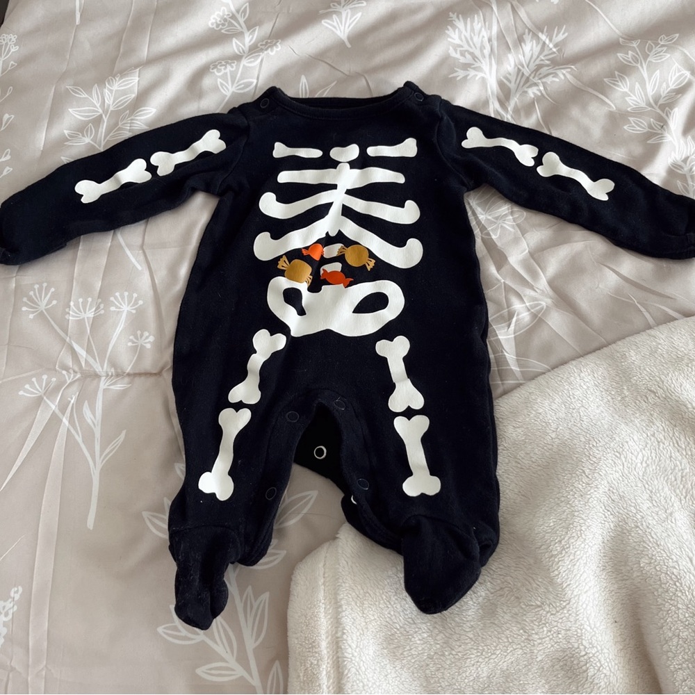 skeleton first halloween sleeper 👻🎃